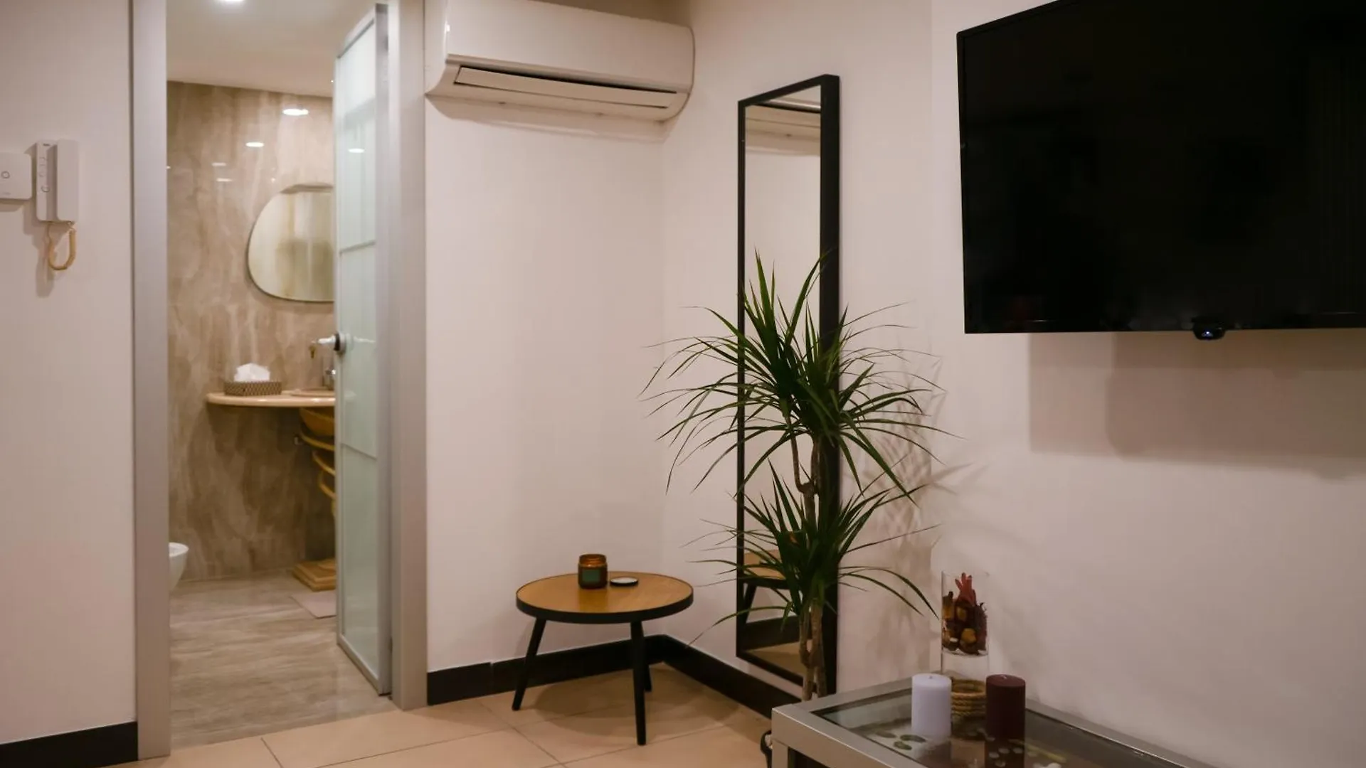 Apartmán La Casa Del Gigante - Napoli 0*, Neapol